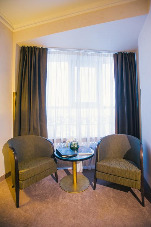 Royal Plaza Hotel Nefteyugansk Luaran gambar